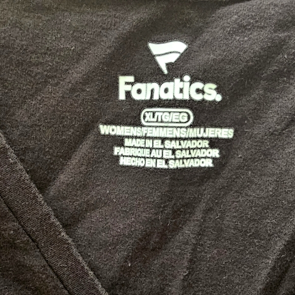 Raiders V-Neck Tee - Picture 3 of 3